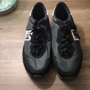 ‼️(SOLD)‼️Authentic Helly-Hansen Male 7.5 Athletic Shoes